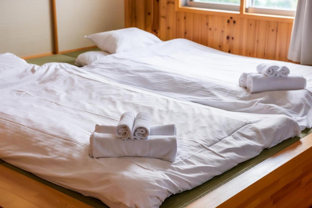 Guest House Kawamitsu Miyakojima  Bagian luar foto
