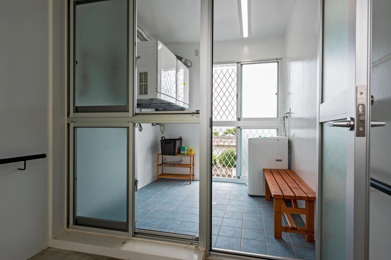 Guest House Kawamitsu Miyakojima  Bagian luar foto